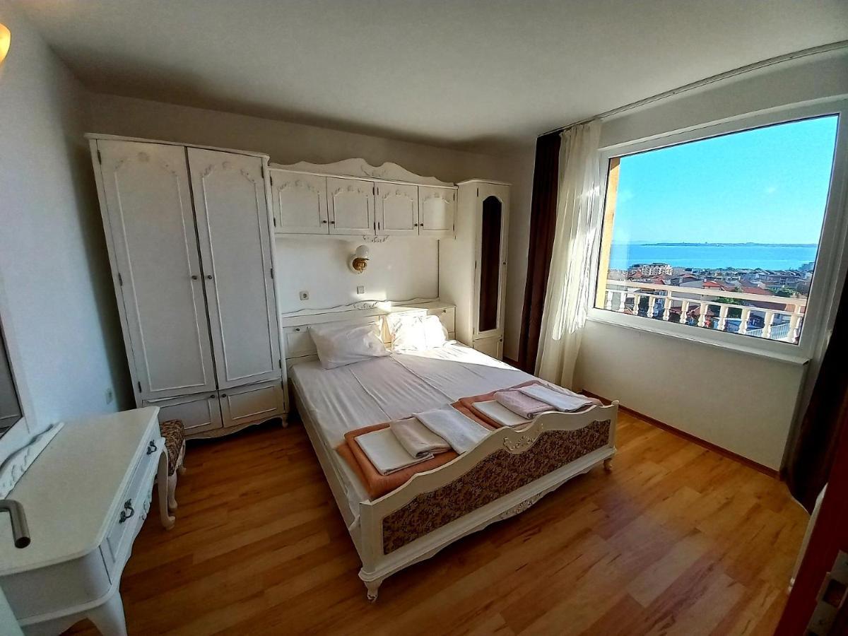 Guest House Rona - Free Parking And Sea View Sveti Vlas Dış mekan fotoğraf