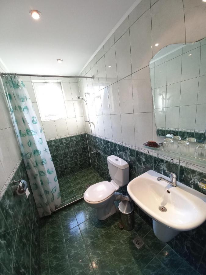Guest House Rona - Free Parking And Sea View Sveti Vlas Dış mekan fotoğraf