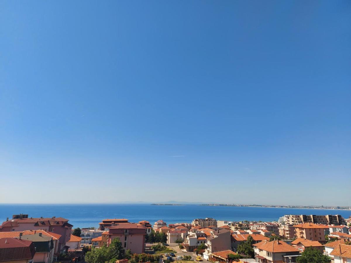 Guest House Rona - Free Parking And Sea View Sveti Vlas Dış mekan fotoğraf